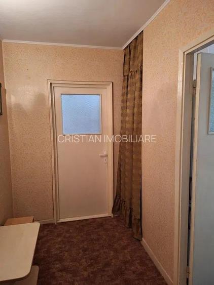 Ap 2 camere, conf 1, semidecomandat, Hipodrom, et 1, LIBER - 4