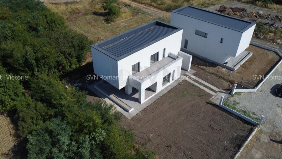 REV2003468 Vile individuale moderne 5 camere teren generos complex Saftica - 4