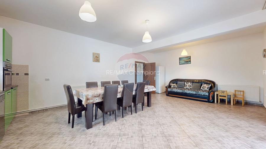 Casă de vacanță/Pensiune | Bran | 728 mp curte - 5