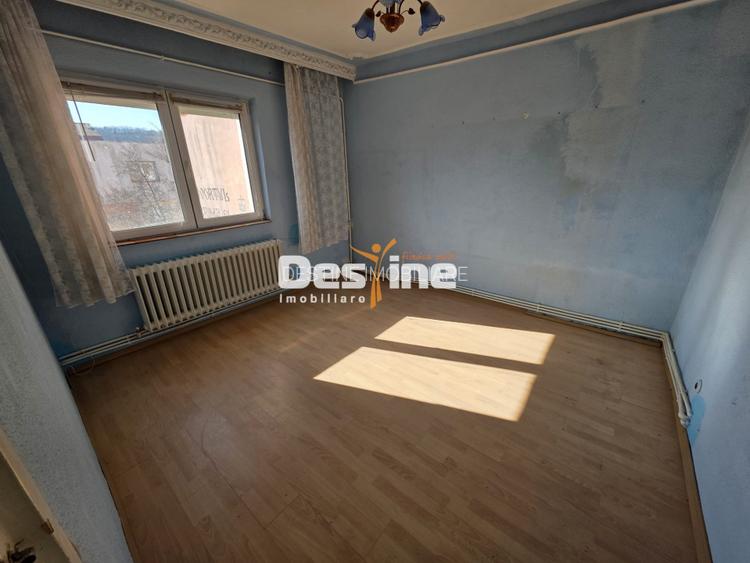 APARTAMENT 2 CAMERE, DECOMANDAT,  MIRCEA CEL BATRAN, 69.990 EURO - 3