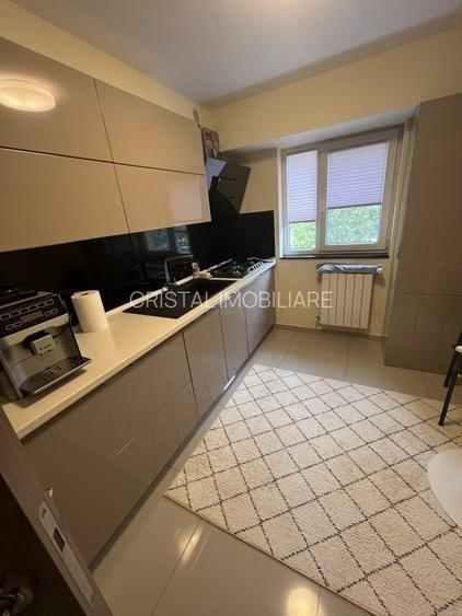 3 camere de inchiriat zona Nerva Traian - Metrou Timpuri Noi - 12