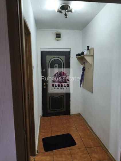 Mic la întreținere, bun la randament: apartament în Orșova - 29