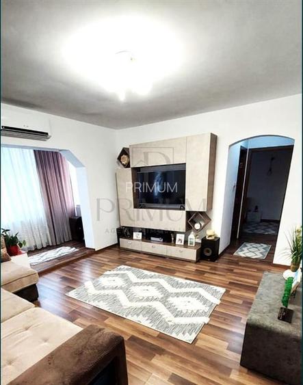 LUGOJULUI - ETAJ 3 - BLOC IZOLAT - 3 cam - 2 bai - debara - centrala proprie - c - 2