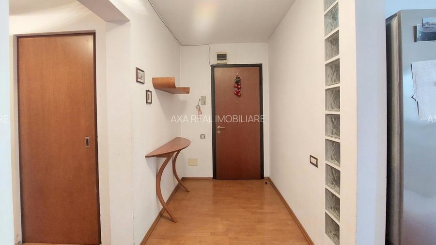 Ap. 3 camere, 90 mp, GARAJ propriu, Diham - bl. ANL, COMISION 0% - 8