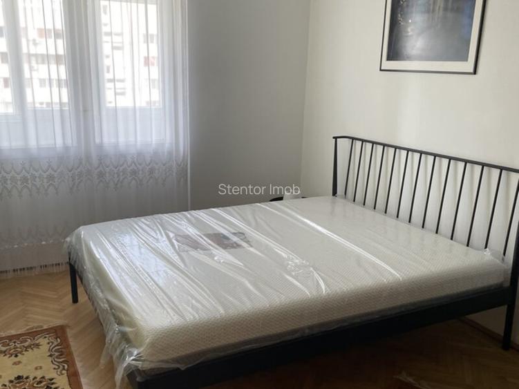 Militari, Uverturii - 6