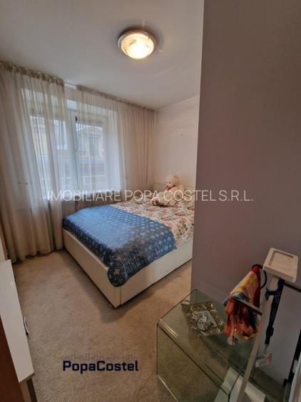 Calea Victoriei - Centrul Istoric 4 camere spatioase etaj 3/6, imobil 1979 - 3