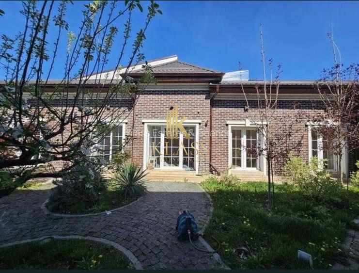 Închiriez vilă spațioasă cu corp secundar – ideal rezidențial sau business - 2