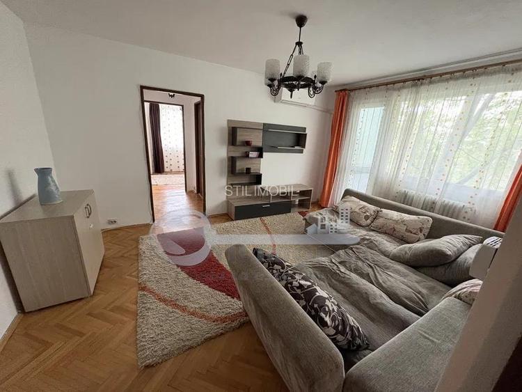 Apartament 3 camere, Pod Ros,  aer conditionat, doua balcoane - 2
