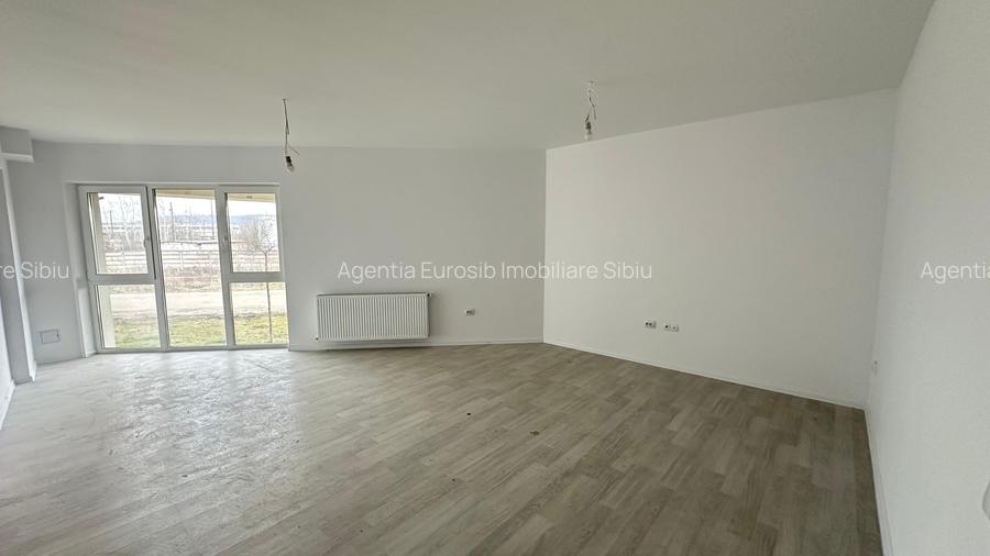 Ap 3 cam finalizat  87 mp cu balcon si gradina  loc parcare   Brana Selimbar - 3