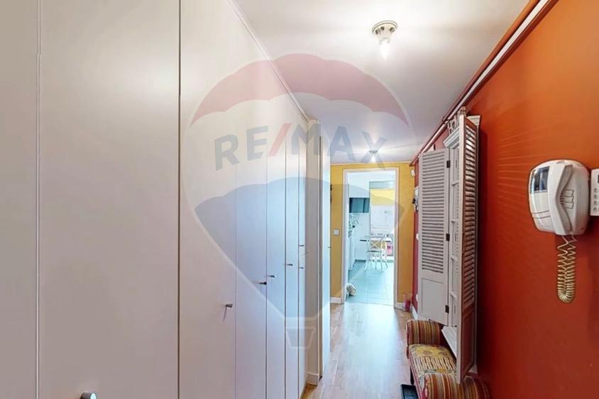 INCHIRIERE Apartament 3 camere Green Lake / Sisesti