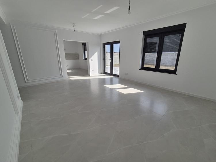 Casă premium, 3 dormitoare, finisaje top, Via Carmina Arad, comision 0