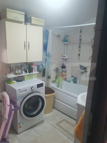 Apartament 3 camere, decomandat, loc de parcare + boxa - Valea Adanca