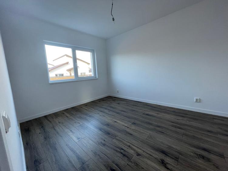 Casa individuala cu 5 camere finalizata si intabulata