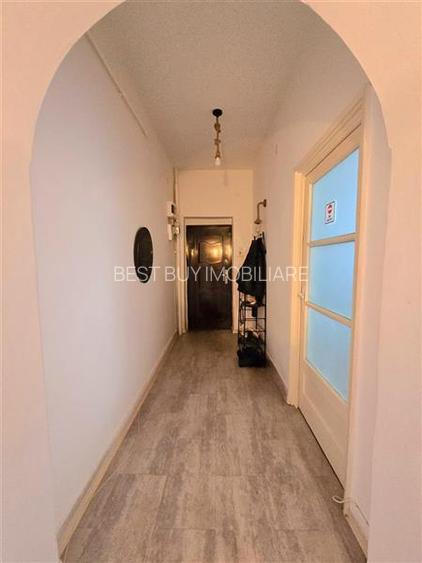 AP.2 CAM.DECOM, ET.2/3 BOXA BLOC RUSESC BUCURESTII NOI METROU BAZILESCU - 7