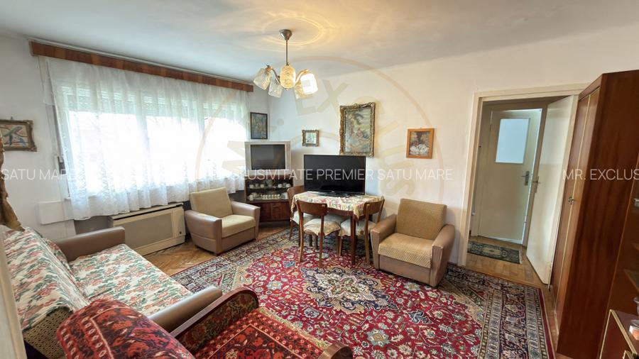 Apartament 3 camere MV1 Str. Gladiolei 6 Etaj III - Carei - - 2