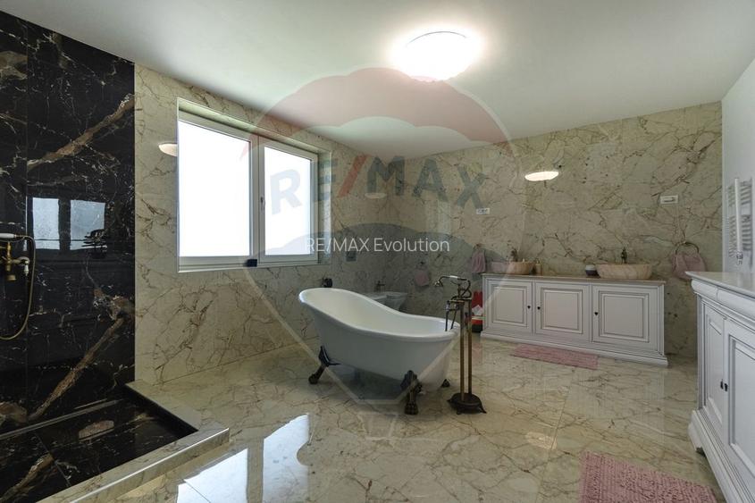 Vila premium 6 camere| Piscina incalzita | Teren 1091 mp | COMISION 0% - 48