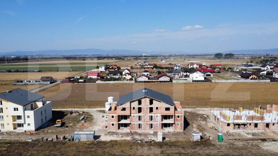 Apartament 3 camere, bloc tip vila P + 2, Sanpetru - 6