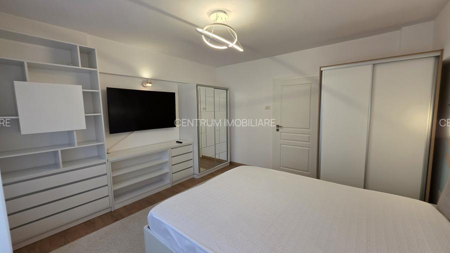 Bulevardul Unirii Fantani - Piata Constitutiei - 6