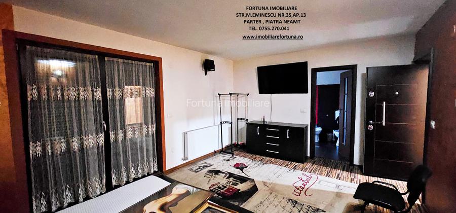 Vila cocheta prevazuta cu beci, terasa, piscina, anexa si teren - 19