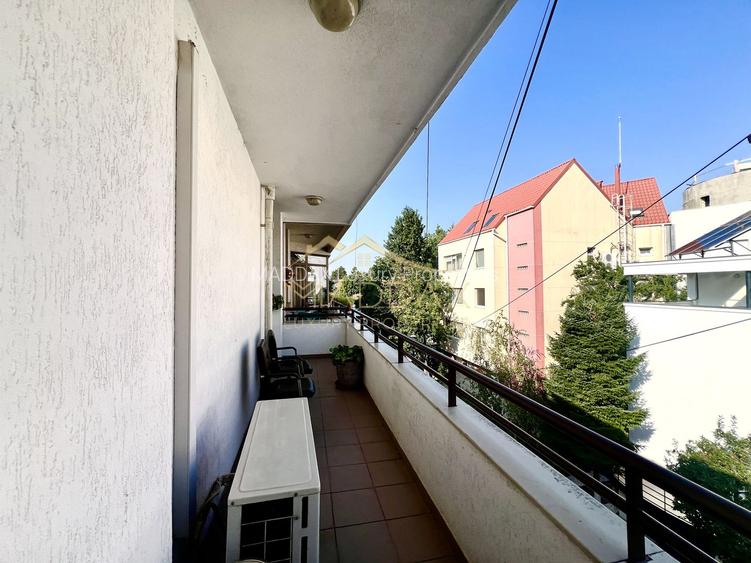 Apartament de Vanzare | 4 camere | Primaverii - 21