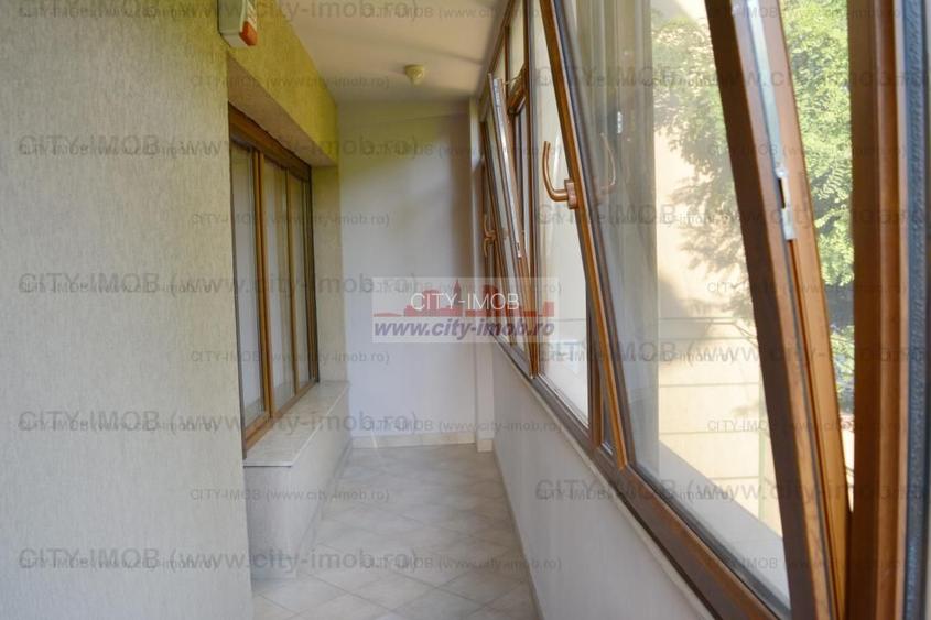 Inchiriere partiala in Vila zona Ferdinand Bucuresti - 17