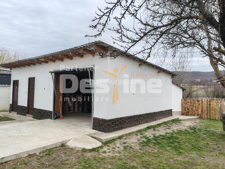 Casa parter+mansarda si teren in Lipovat, Vaslui - 2