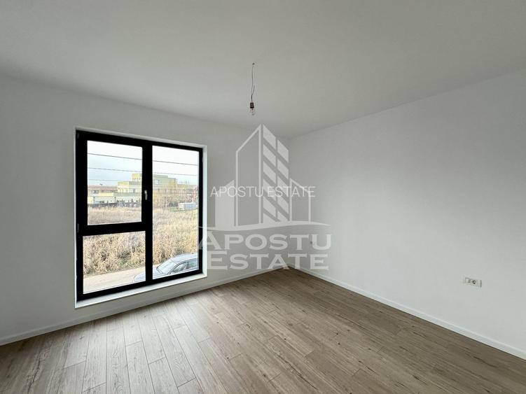 Jumatate de duplex cu 5 camere, finalizat, Dumbravita - 10