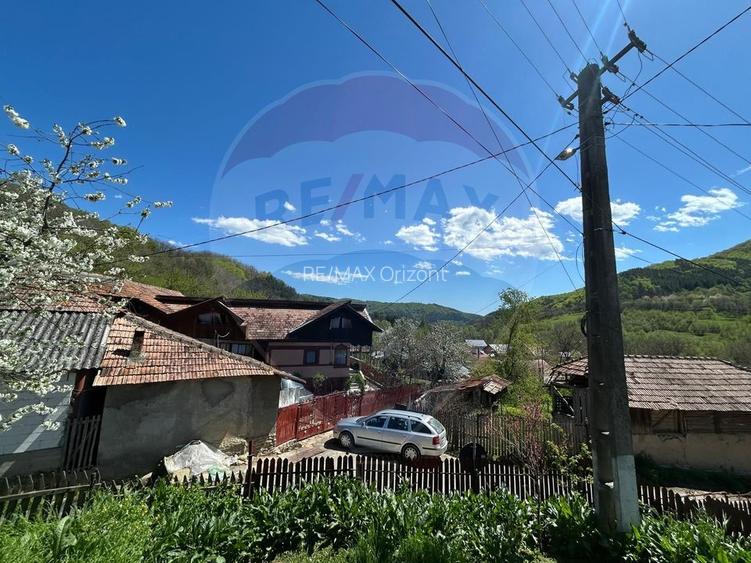 Casa bunicilor, cu gradina, Lera, Buzau! - 11
