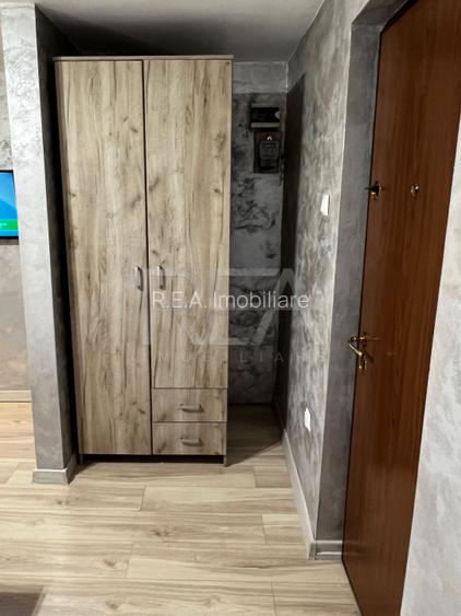 Garsoniera cocheta la mansarda - zona centrala Victoriei - 4