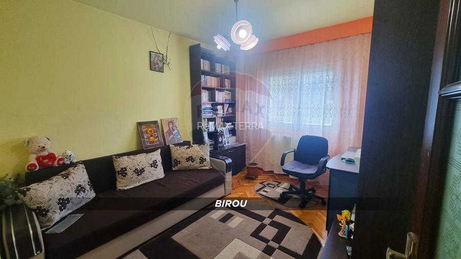 OCAZIE!!! Apartament cu 3 camere, 2 bai et. 2 Str. Hortensiei CENTRAL - 14