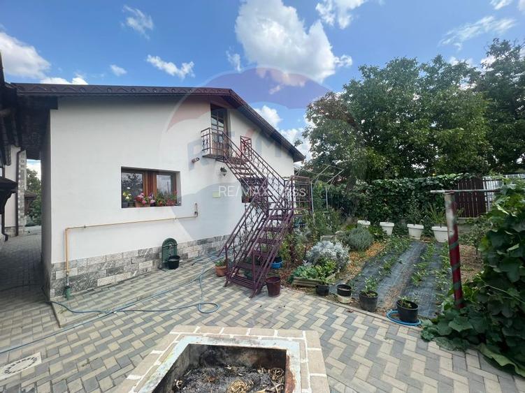 Casă / Vilă cu 4 camere de vânzare în zona Chitila - 17