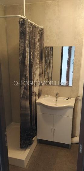 Garsoniera libera la vanzare - 5