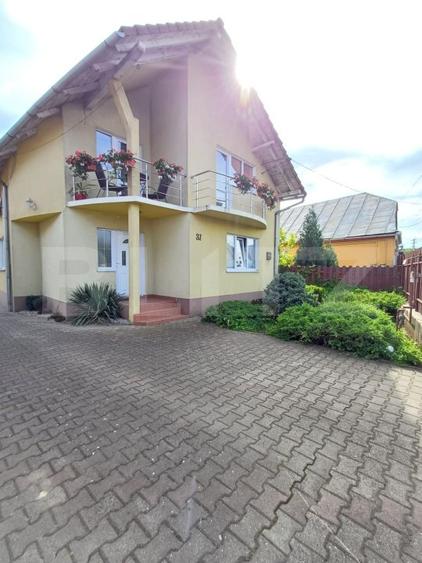 Casa individuala cu 6 camere, 1324 mp teren, zona Turda Noua
