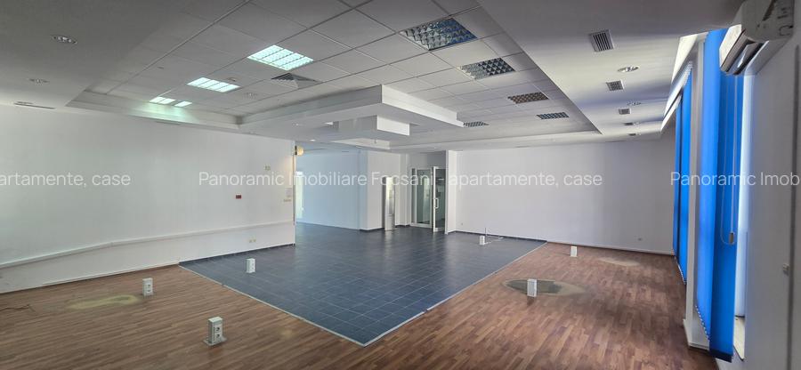 Spatiu comercial(cladire de birouri Focsani) - 2