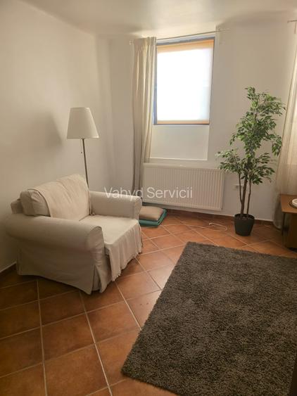 Universitate, Cișmigiu - 10