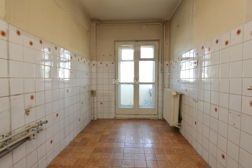 VANZARE APARTAMENT 4 CAMERE UNIRII – FANTANI - 23