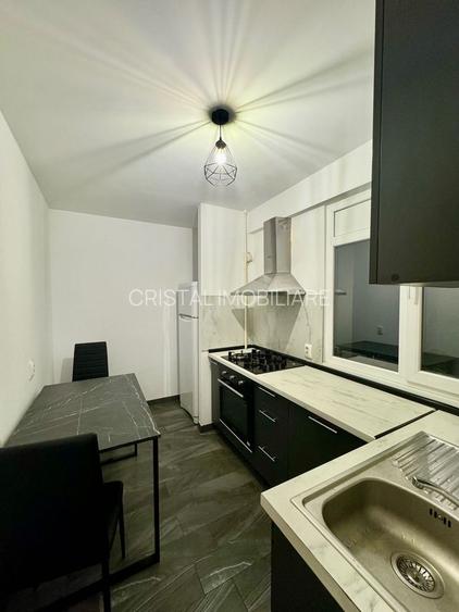 De Închiriat - Apartament 2 Camere Metrou Eroii Revoluției - 4