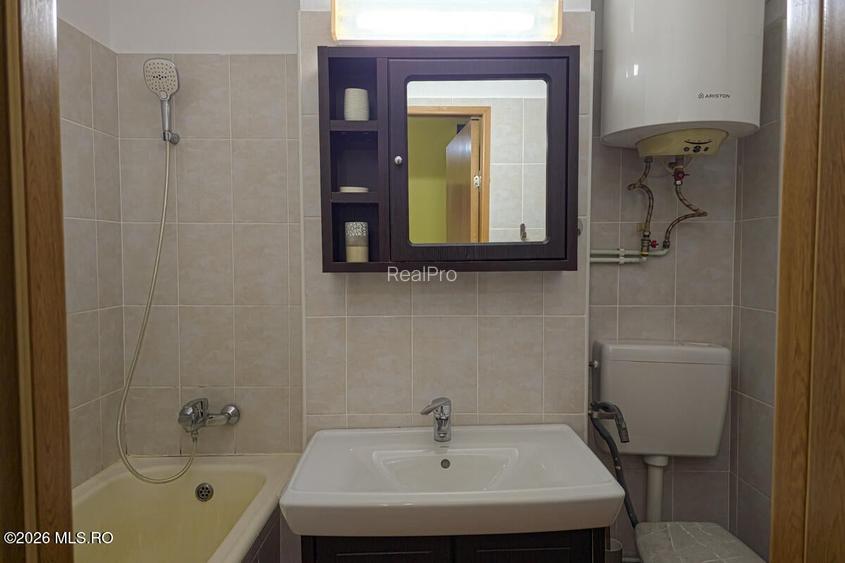 Gheorghe Lazar - 2 Camere, Decomandat, Centrala, Boiler, AC, la Cheie - 11