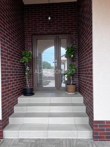 CUMPANA-Central Casa cocheta constructie noua+garaj+panouri fotovoltaice+curte - 6