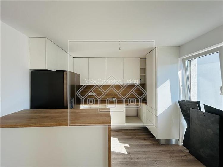 Apartament de vanzare in Sibiu - 4 camere, balcon - ap la vila - 7