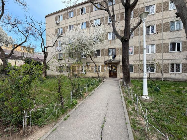 Garsoniera 20 mp, situata in Complexul Studentesc, disponibil imediat - 13