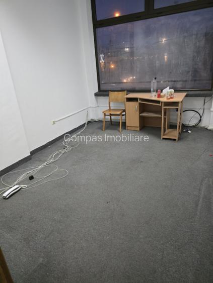 Spatiu comercial sau de birouri ultracentral etaj 1 - 3