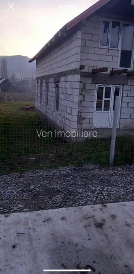  Casa de vanzare – la 20 km de Bistrita - 2
