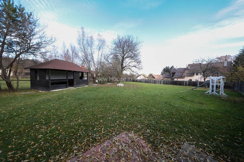 Vilă spațioasă de vânzare în Predeluț, Bran | 2000mp - 45