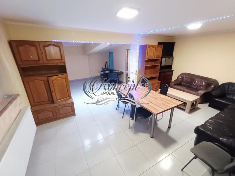 Casa individuala pentru birouri cu 10 locuri de parcare - 10