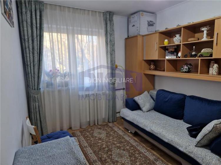 Apartament 3 camere, Dr Taberei, metrou - 9