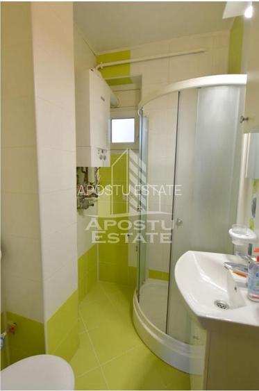 Apartament 3 camere , Centrala proprie , Central - 8