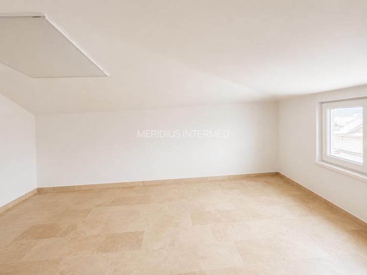 Închiriere duplex nemobilat 150 mp vis-a-vis Parc Primărie/Fantasio - 9