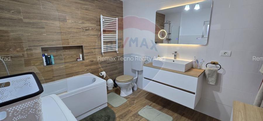 Casa cu mansarda in MIȘCA  jud Arad - 11