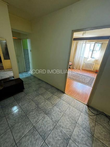 Apartament 2camere decomandat-zona Capitol - 2